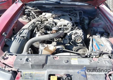 2001 Ford Mustang Deluxe/Premium/Standard z USA, uszkodzony, nr VIN 1FAFP40461F231232